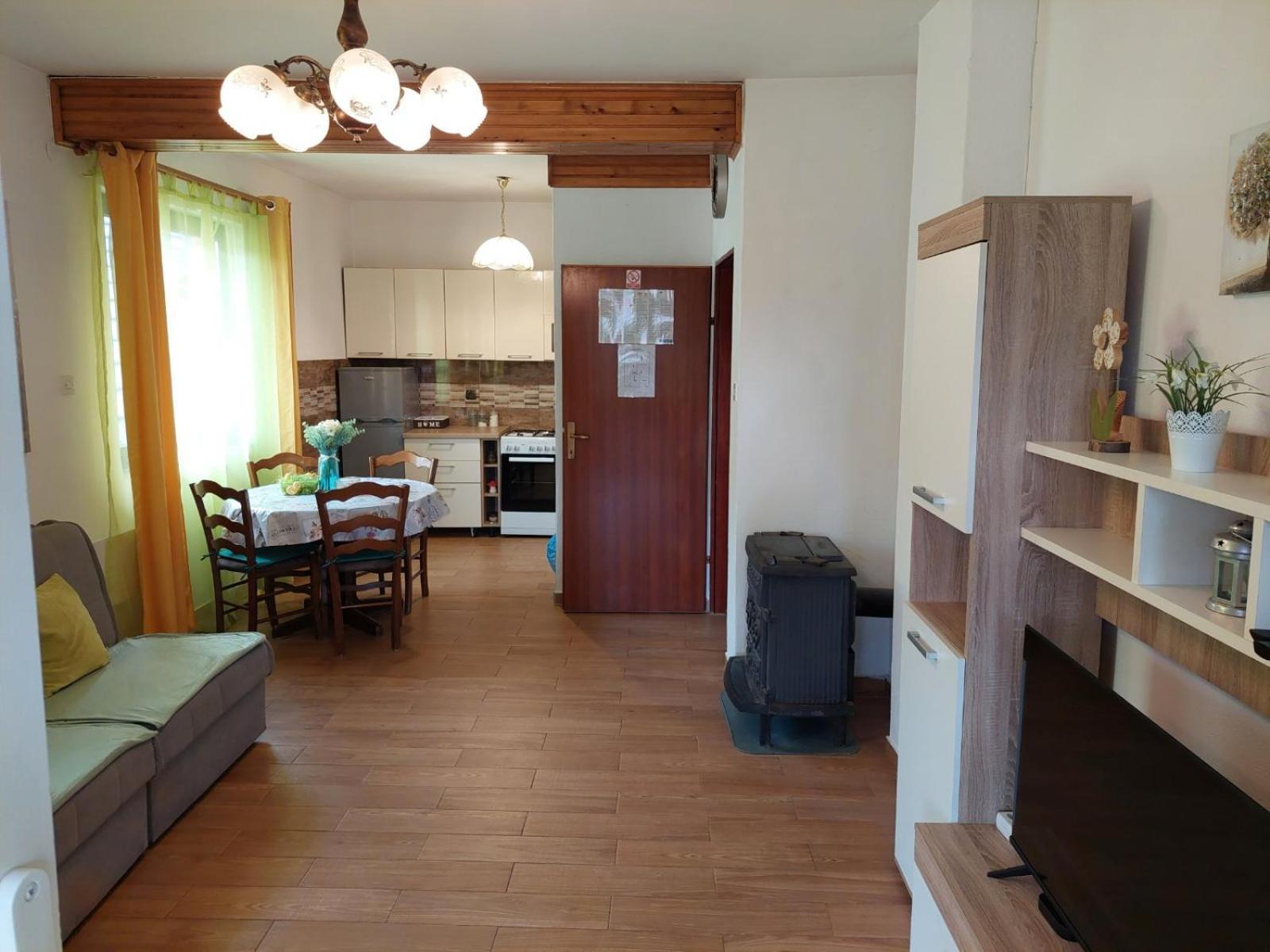 Apartman Rozmari 洛克维 外观 照片